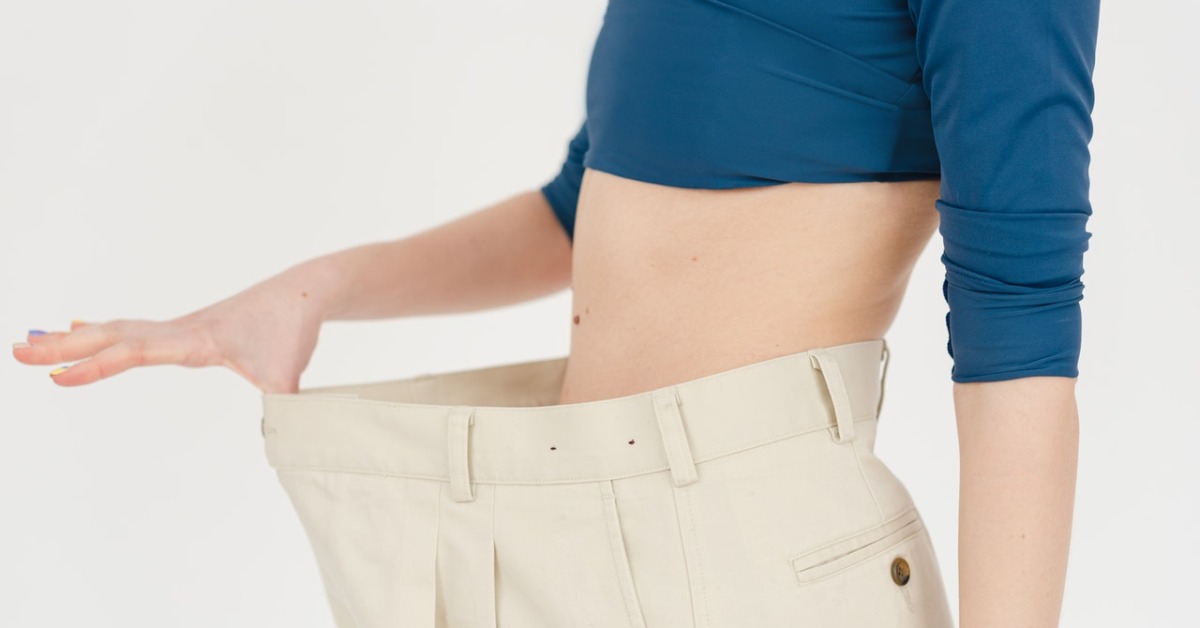 Agnisar Kriya – Digestive Fire & Fat Loss, Benefits, Precautions
