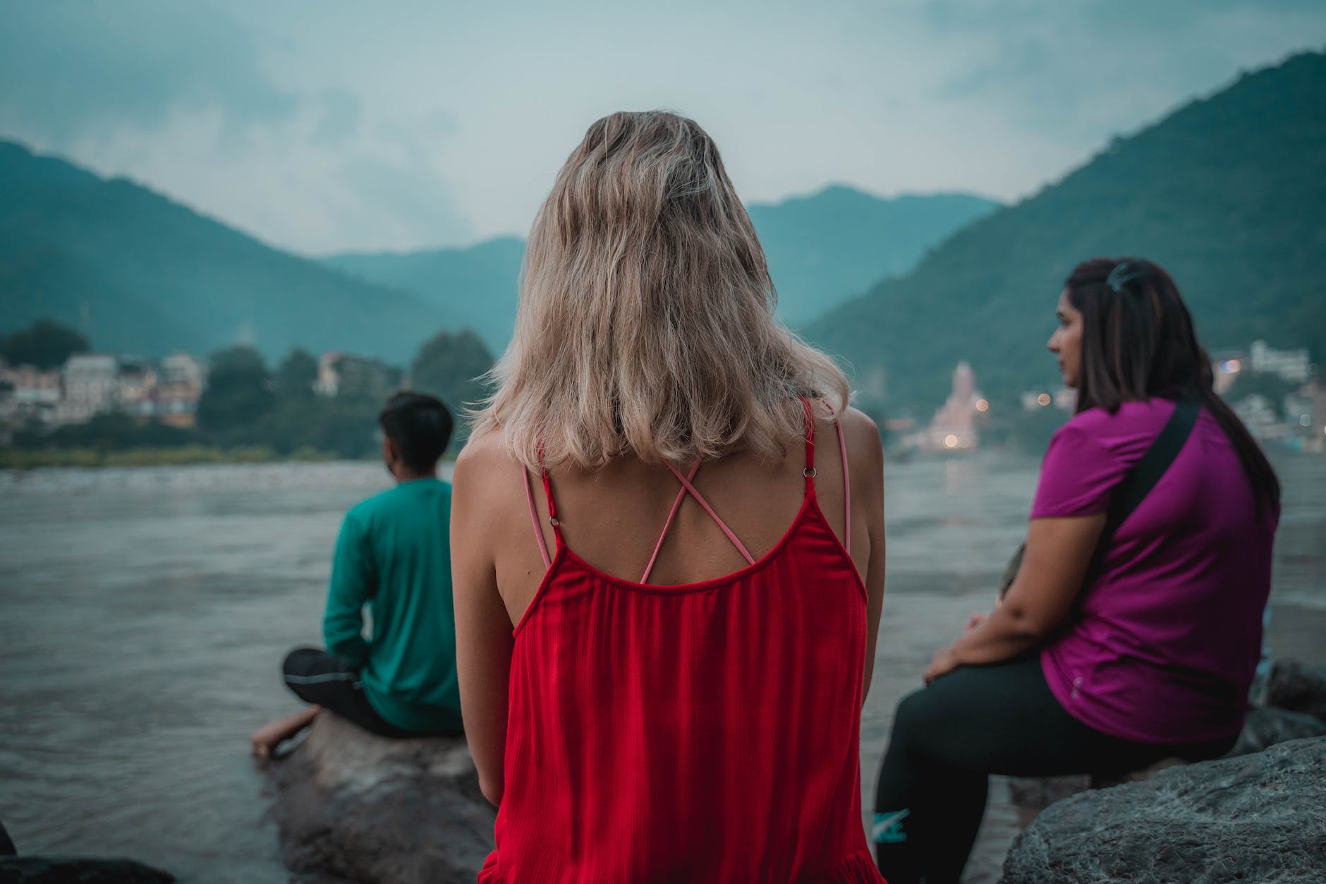 kundalini yoga teacher training in rishikesh
